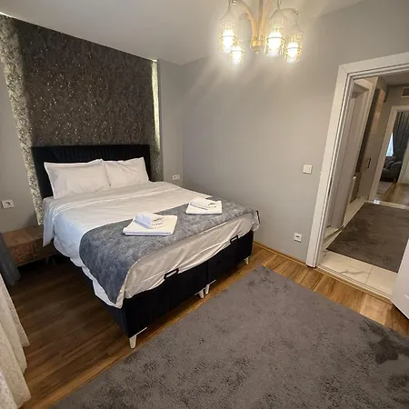 Aksaray Yusufpasa Rahat Apartment *