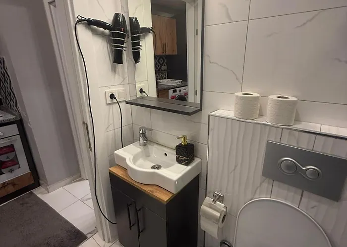 Aksaray Yusufpasa Rahat *